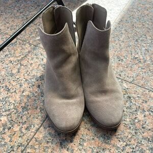 Steve Madden Suede Taupe Ankle Boots - Women 7.5